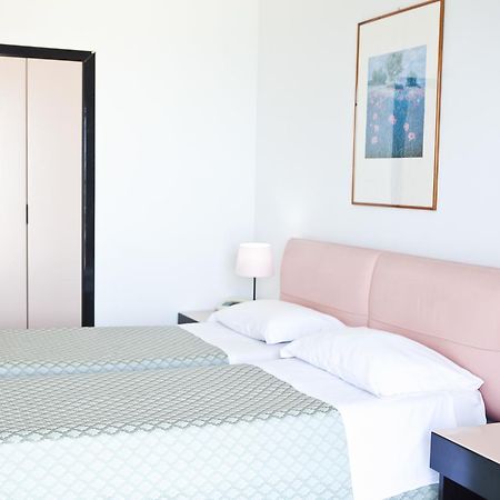 Futura Style Helios Hotel Noto Kültér fotó