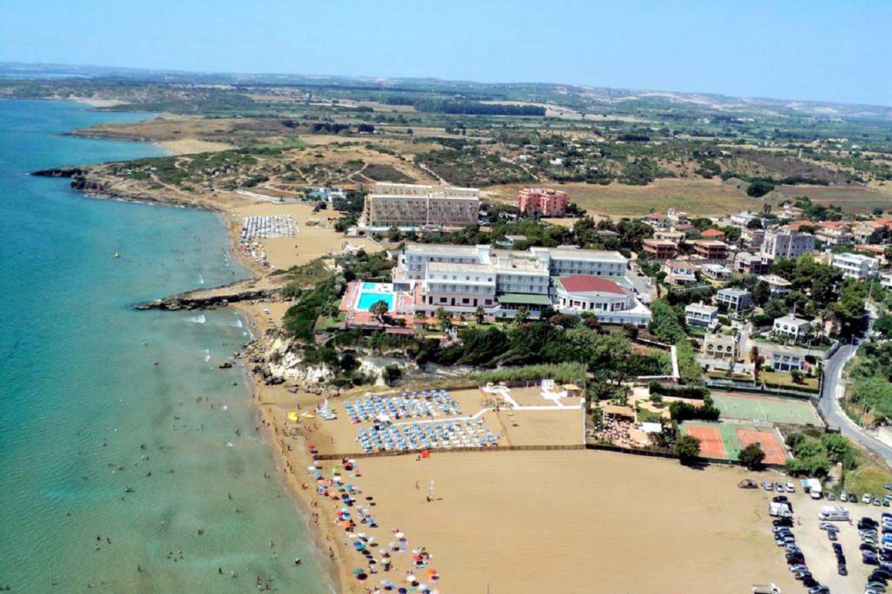 Futura Style Helios Hotel Noto Kültér fotó